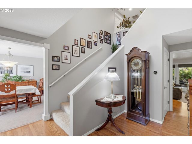 6506 APOLLO Rd, West Linn, OR 97068