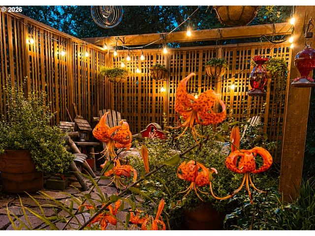 6506 APOLLO Rd, West Linn, OR 97068