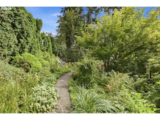 6506 APOLLO Rd, West Linn, OR 97068