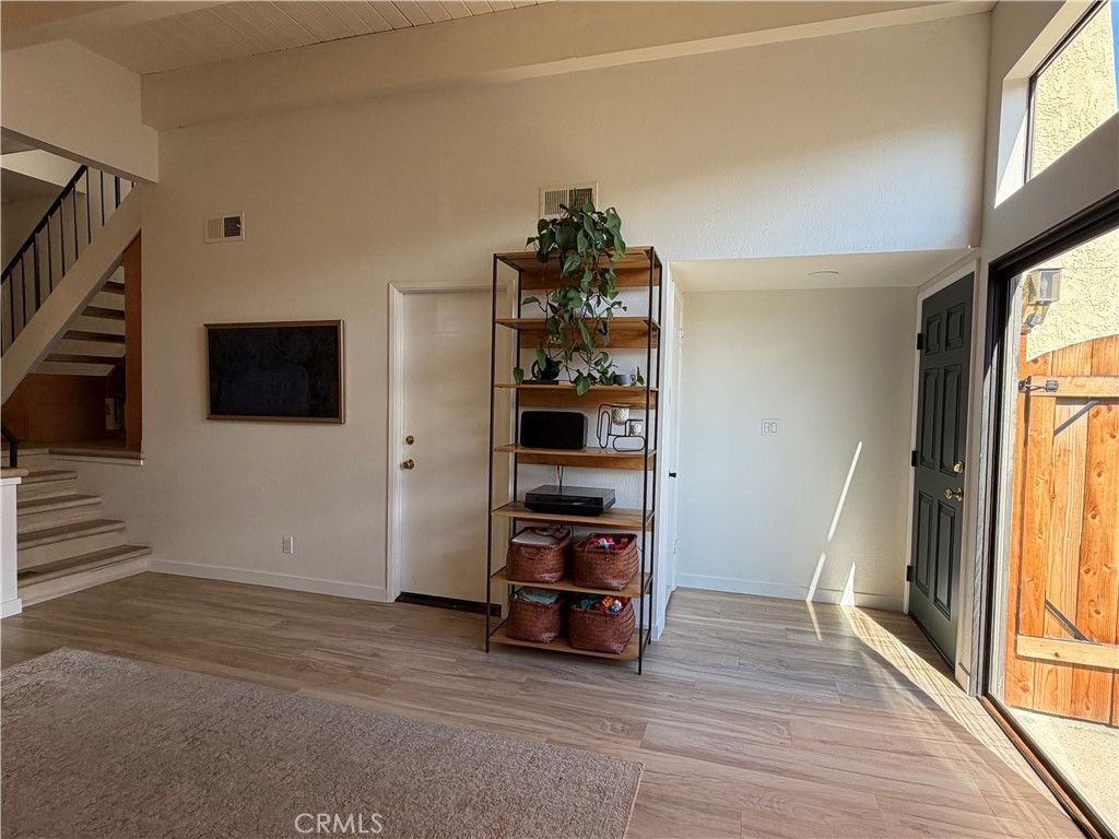2520 Ruhland Avenue B, Redondo Beach, CA 90278 — photo 2