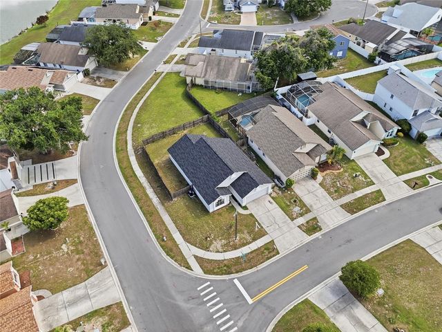 4865 KINGSTON CIRCLE, Kissimmee, FL 34746
