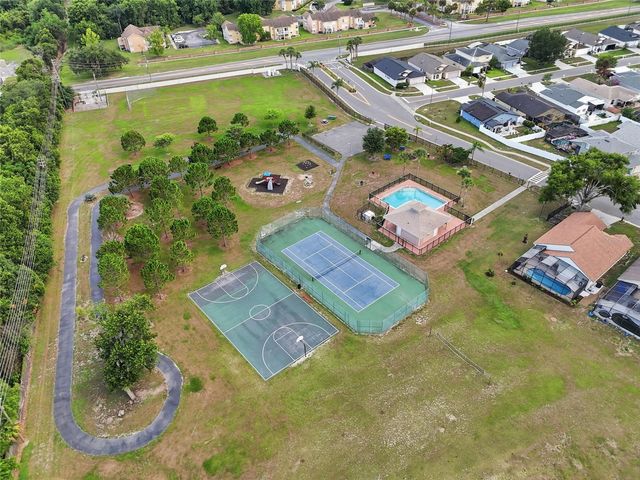 4865 KINGSTON CIRCLE, Kissimmee, FL 34746