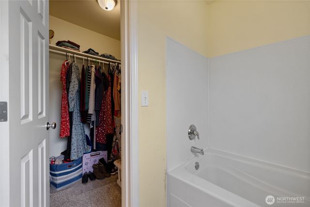 8389 SW Harmon Street, Port Orchard, WA 98367