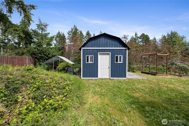 8389 SW Harmon Street, Port Orchard, WA 98367