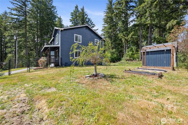 8389 SW Harmon Street, Port Orchard, WA 98367