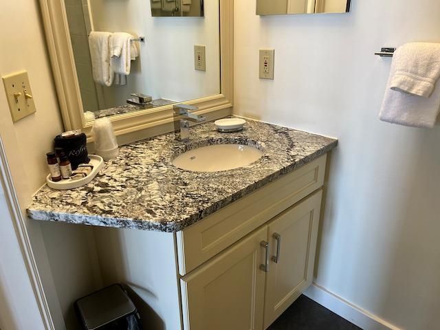 2305 Us-131 N 204, Traverse City, MI 49684