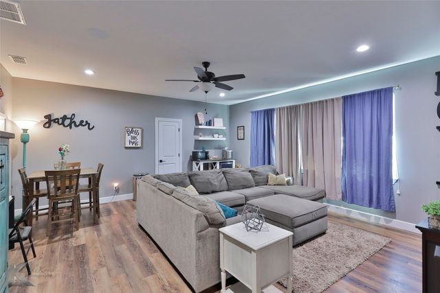 125 Wallace Court, Tuscola, TX 79562