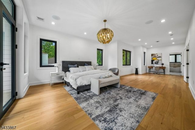 6 Cambridge Dr, Millburn Twp., NJ 07078