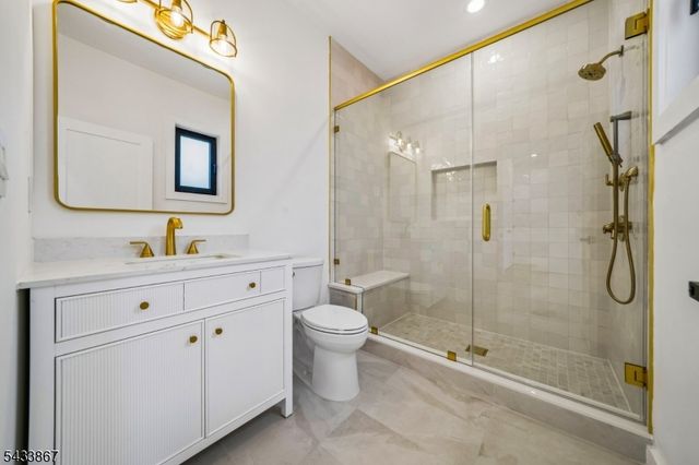 6 Cambridge Dr, Millburn Twp., NJ 07078