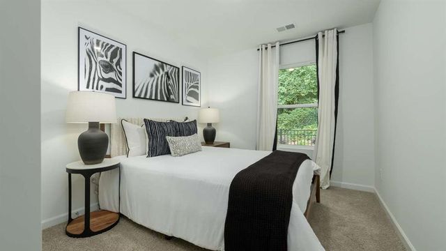 2298 Jamin Bend 25, Lithonia, GA 30058