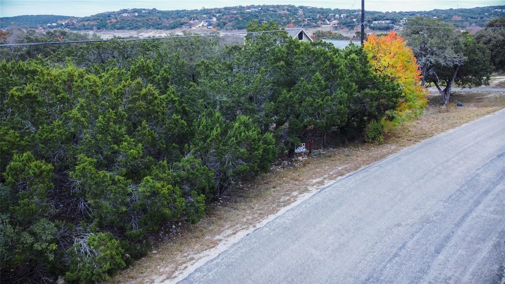 1186 Canyon Lake DR, Canyon Lake, TX 78133