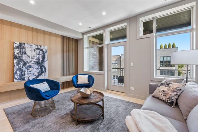 2448 N Clybourn Avenue 1, Chicago, IL 60614