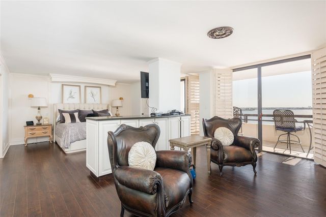 5700 MARINER STREET 702, Tampa, FL 33609