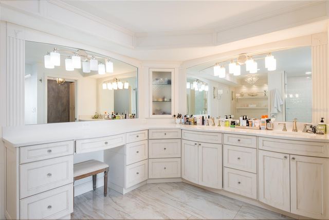 5700 MARINER STREET 702, Tampa, FL 33609