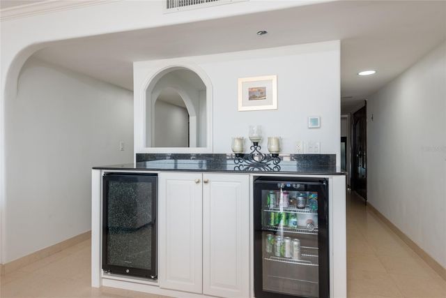 5700 MARINER STREET 702, Tampa, FL 33609