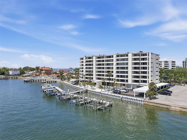 5700 MARINER STREET 702, Tampa, FL 33609