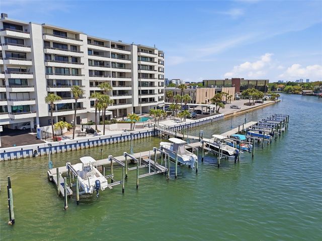 5700 MARINER STREET 702, Tampa, FL 33609