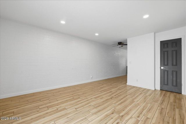 813 E Marlette Avenue, Phoenix, AZ 85014