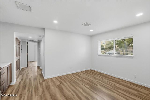 813 E Marlette Avenue, Phoenix, AZ 85014