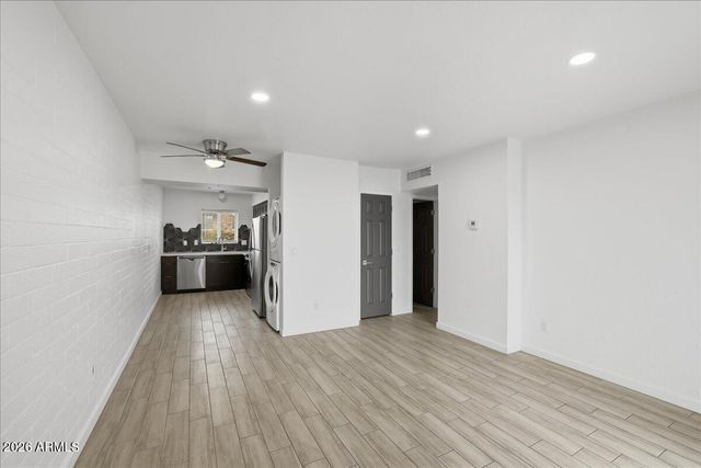 813 E Marlette Avenue, Phoenix, AZ 85014