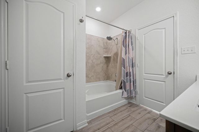 5035 Hickory Deer Lane, Richmond, TX 77406