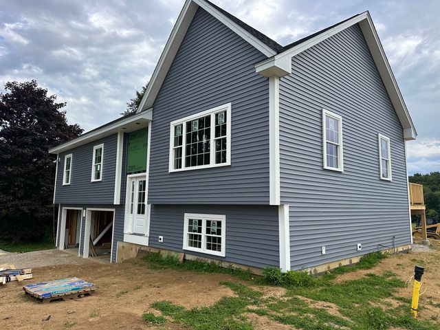 24B Fullam Hill Road, North Brookfield, MA 01535