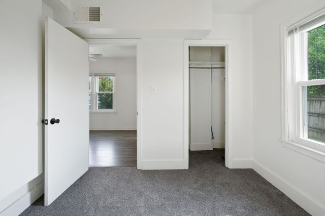 915 Evergreen Avenue, Waterloo, IA 50701