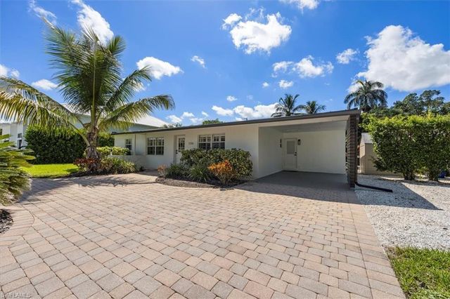 1236 13th AVE N, Naples, FL 34102