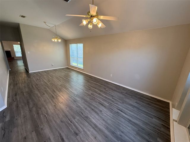 10524 Aransas Drive, Fort Worth, TX 76131