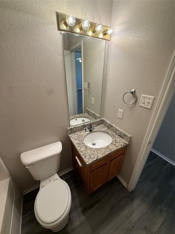 10524 Aransas Drive, Fort Worth, TX 76131