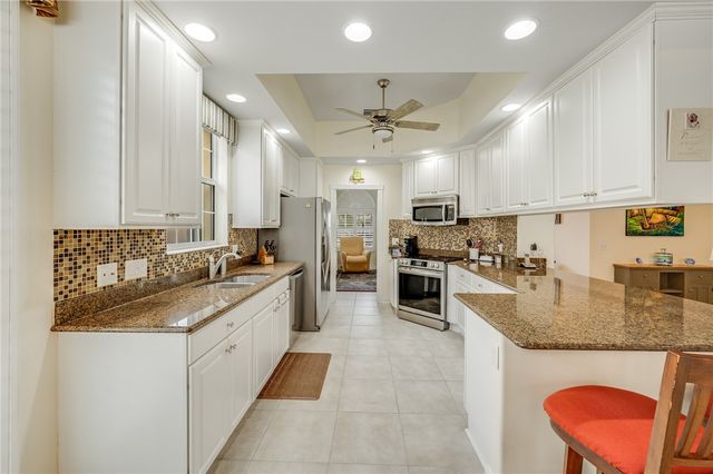 5193 Eleuthra Circle, Vero Beach, FL 32967