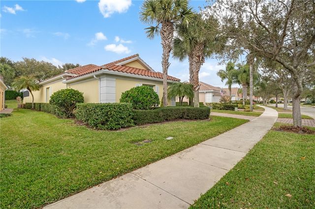 5193 Eleuthra Circle, Vero Beach, FL 32967