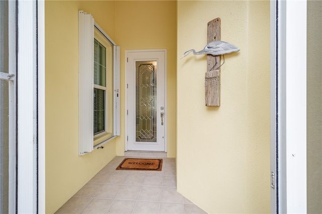 5193 Eleuthra Circle, Vero Beach, FL 32967