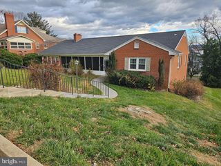 615 VILLA AVE #A, Front Royal, VA 22630