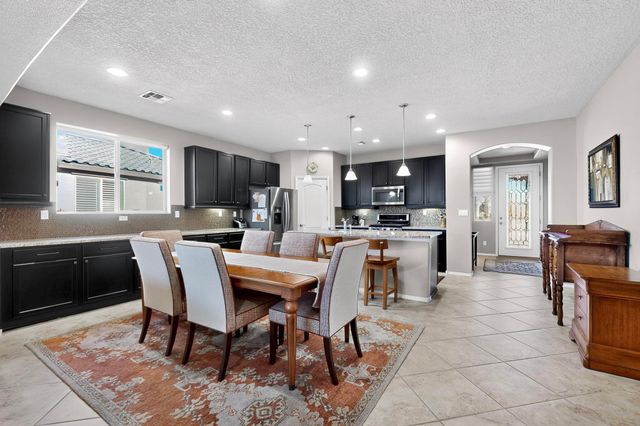 4197 Las Brisas, Santa Fe, NM 87507