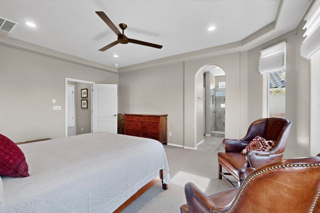 4197 Las Brisas, Santa Fe, NM 87507