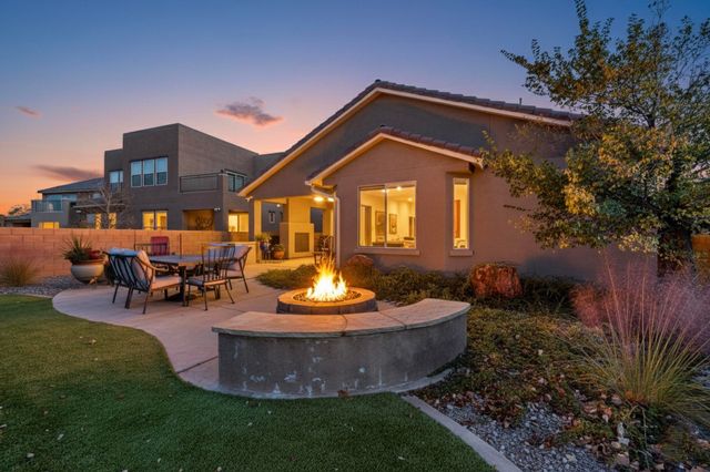 4197 Las Brisas, Santa Fe, NM 87507