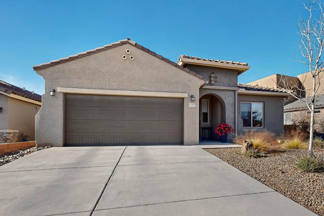 4197 Las Brisas, Santa Fe, NM 87507