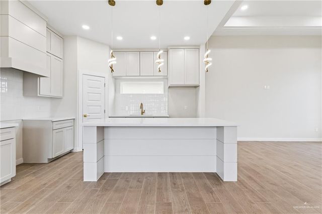 2907 Dhalia Drive, San Juan, TX 78589