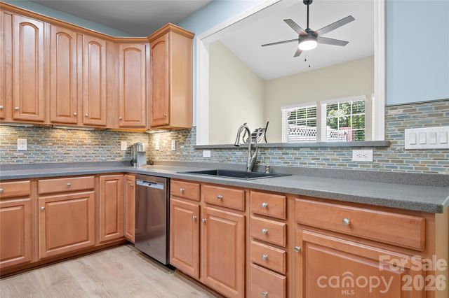 14661 Greenpoint Lane, Huntersville, NC 28078