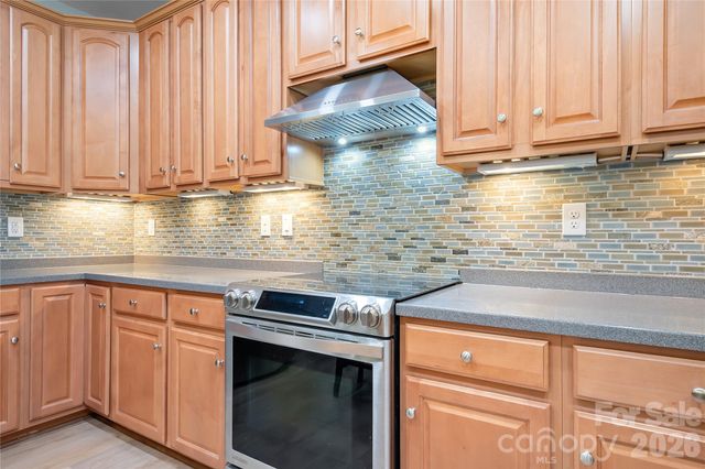 14661 Greenpoint Lane, Huntersville, NC 28078