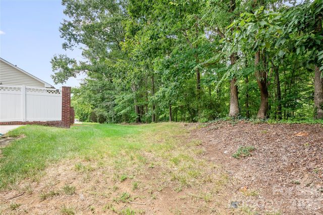 14661 Greenpoint Lane, Huntersville, NC 28078