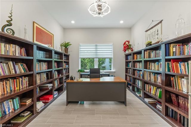 6956 Chapel Creek LN, North Fort Myers, FL 33917