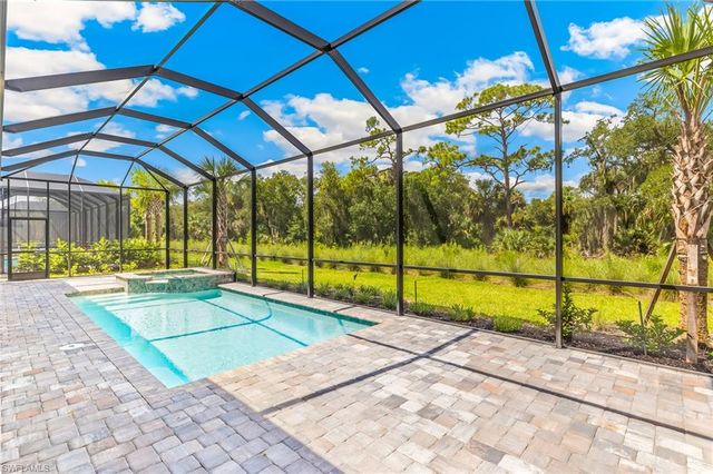 6956 Chapel Creek LN, North Fort Myers, FL 33917