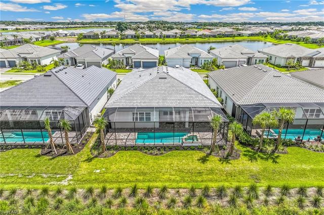6956 Chapel Creek LN, North Fort Myers, FL 33917