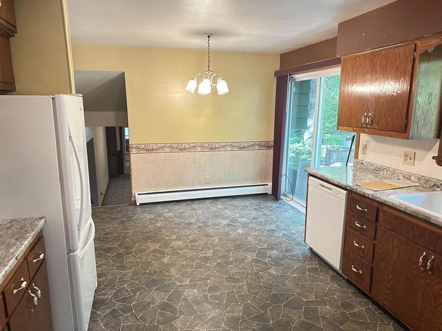 3841 W Bass Creek Road, Beloit, WI 53511