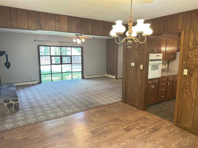 3841 W Bass Creek Road, Beloit, WI 53511