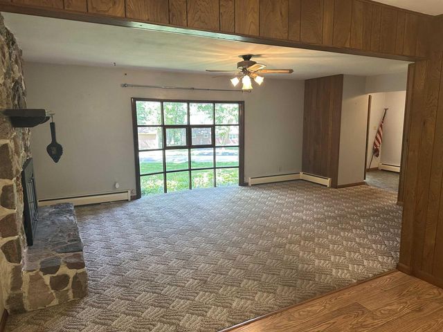 3841 W Bass Creek Road, Beloit, WI 53511