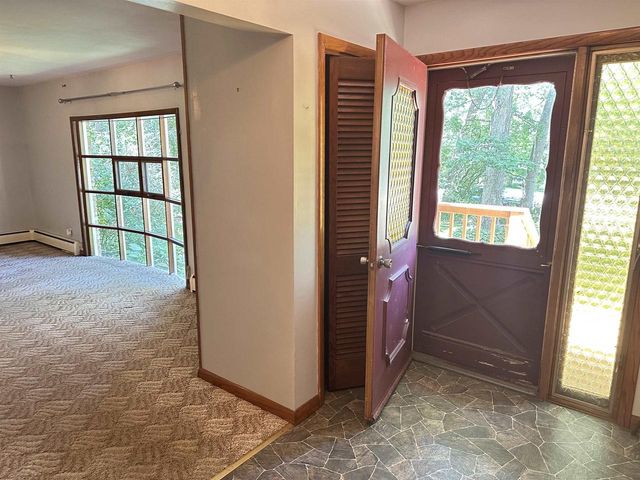 3841 W Bass Creek Road, Beloit, WI 53511