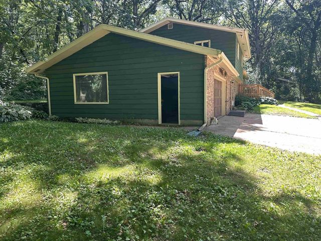 3841 W Bass Creek Road, Beloit, WI 53511